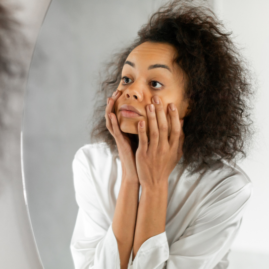 Cernes sous les yeux : comprendre et agir naturellement